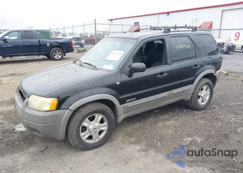 2002 Ford Escape Xlt from USA, damaged, VIN 1FMYU041X2KC73279